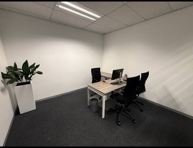 251M² OFFICE TO LET IN ROSEBANK